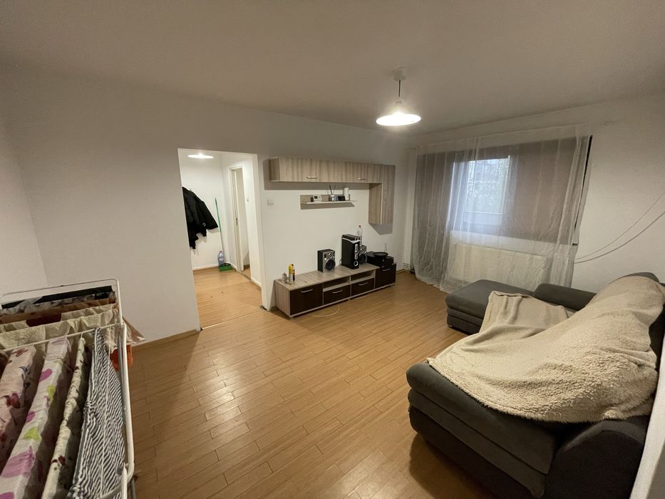 Apartament de inchirat