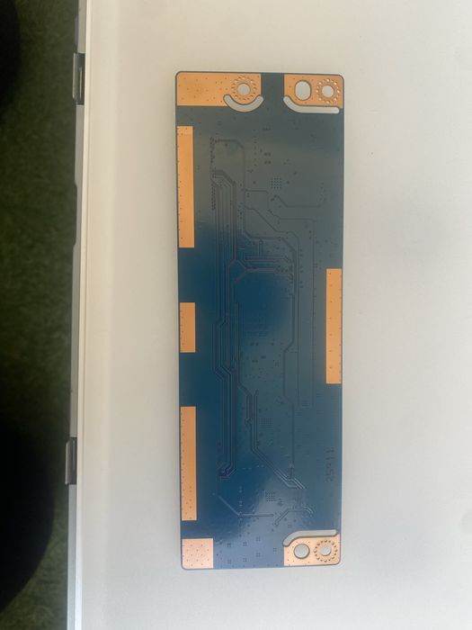 Телевизор LG 32LF5610 за части