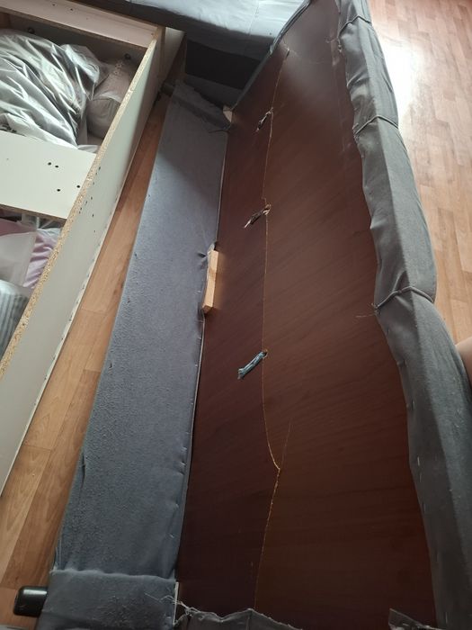 Отдам диван бесплатно!