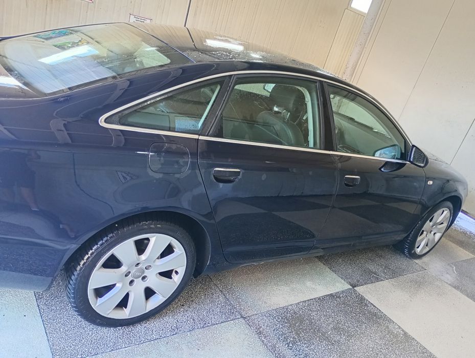 Vând Audi A6 C6 3.0