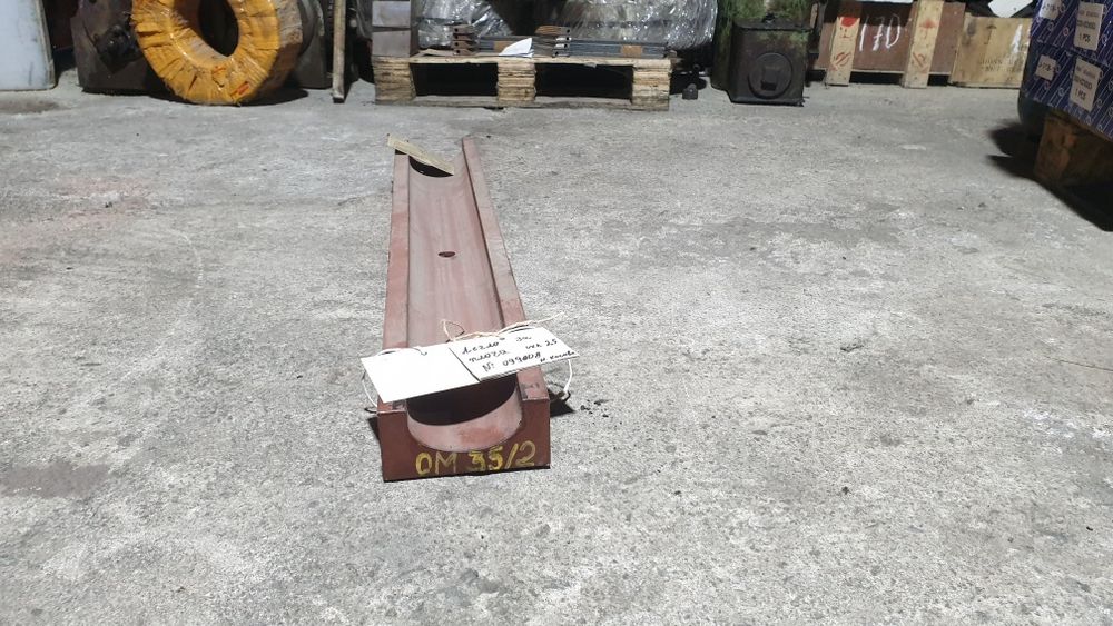 Части за трошачка ОМ35 / Петвои лагер / Разпорна плоча / Клин