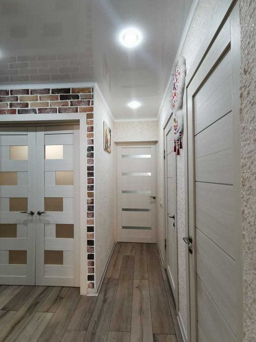 Продаётся 3 комн квартира