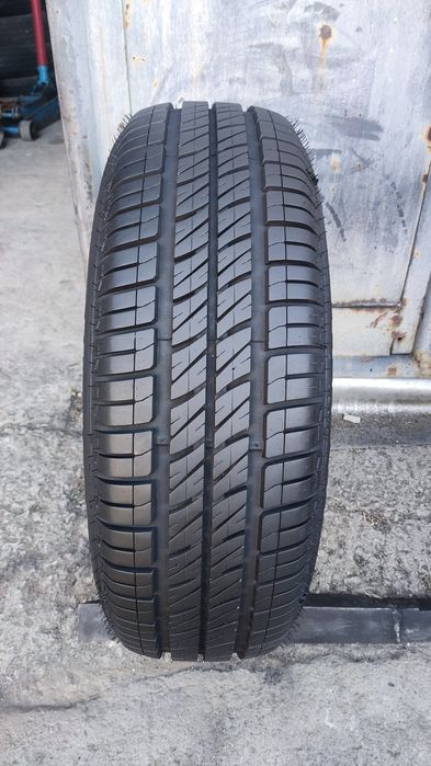 1бр. лятна гума 175/70/13 Debica 
7.85mm
dot21
Гумата е във състояние