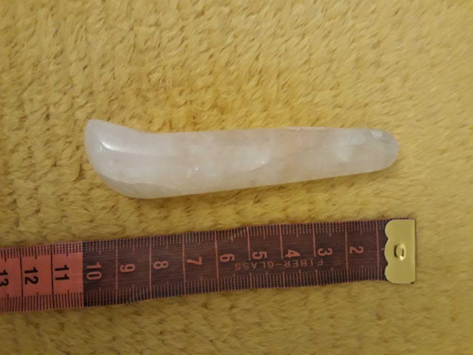 Cristal cuart roz slefuit 9 cm