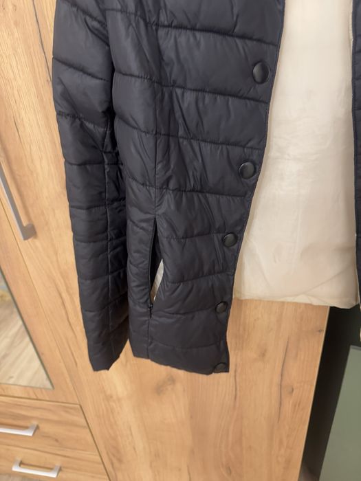 Куртка черная, Корея