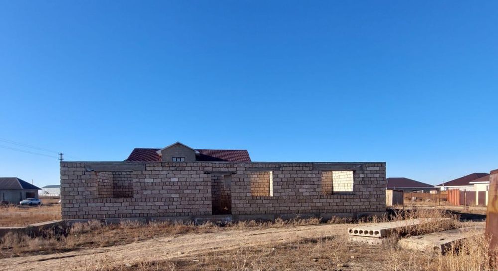 Көтеріліп тұрған үй сатылады