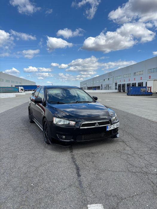 Vând Mitsubishi lancer 2.0 DID