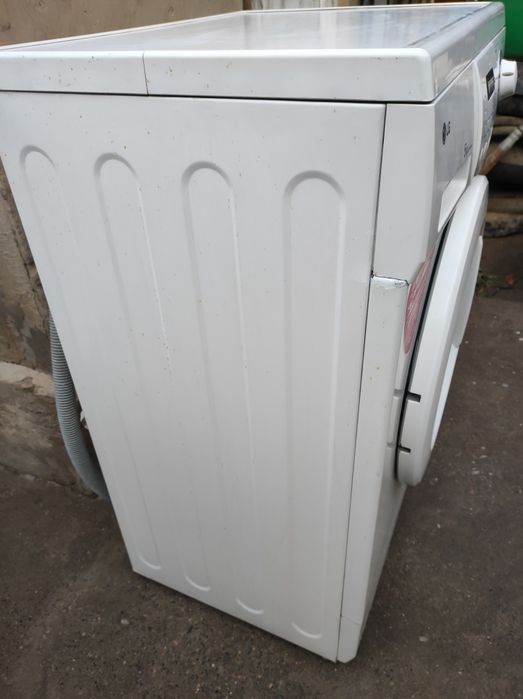 Стиральная машина LG