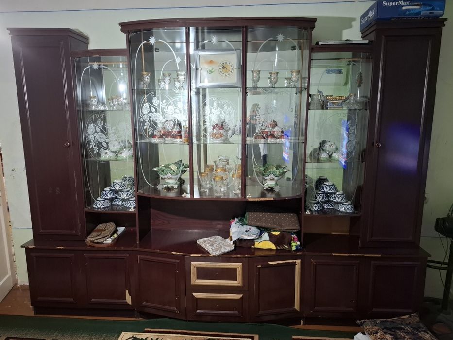 МЕБЕЛЬ Б/У СТЕНКА яхши холатда