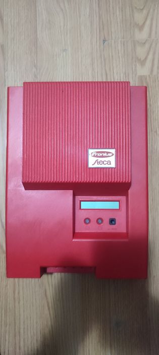 Vând invertor FRONIUS SOLAREX 400 RI