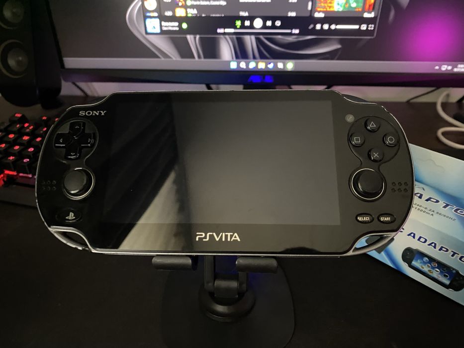 PS Vita OLED PCH-1103 3G/Wi-Fi – Model 1000 – Crystal Black