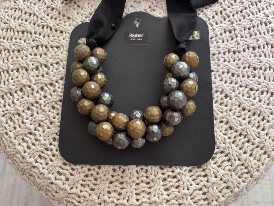 Разкошно стилно колие