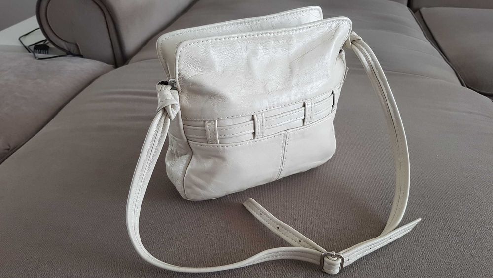 НАМАЛЕНИЕ: Дамски чанти от Италия! От натурал.кожа и велур!