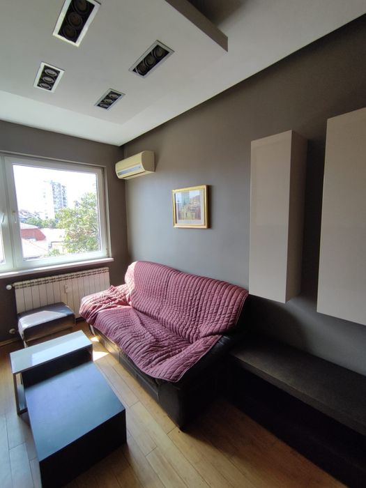 Дава се под наем Тристаен апартамент в София, НПЗ Дианабад - 65 кв.м за 663 € - Снимка #1