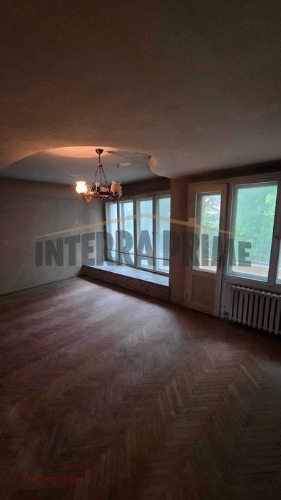 Продава 4-СТАЕН град Добрич, Център