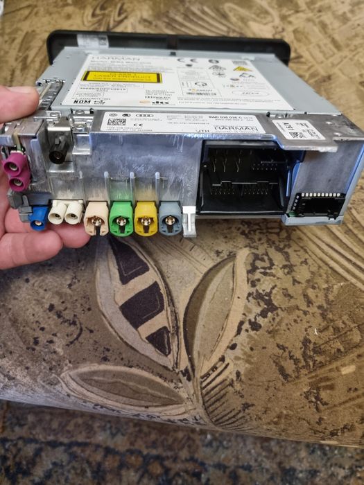 Unitate navi MMI PLUS audi a4 s5 8w b9 8W0035035C