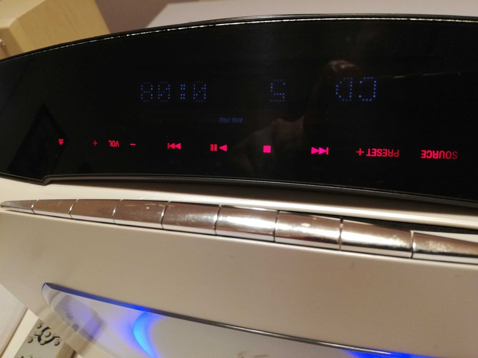 Combina JVC model CA-VSDT6R (CD/Tuner/Amplif/Boxe )- Impecabila/Japan