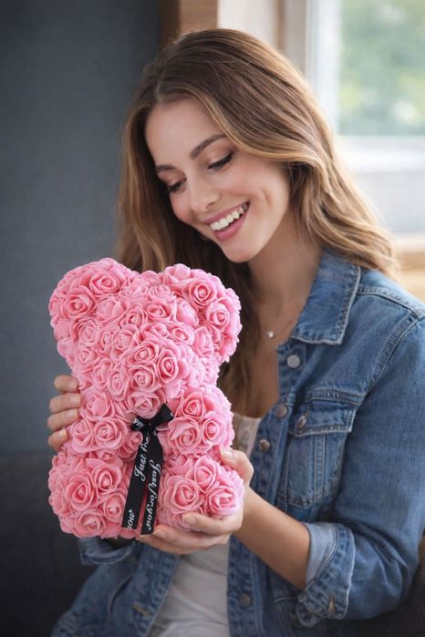 Мече от вечни рози