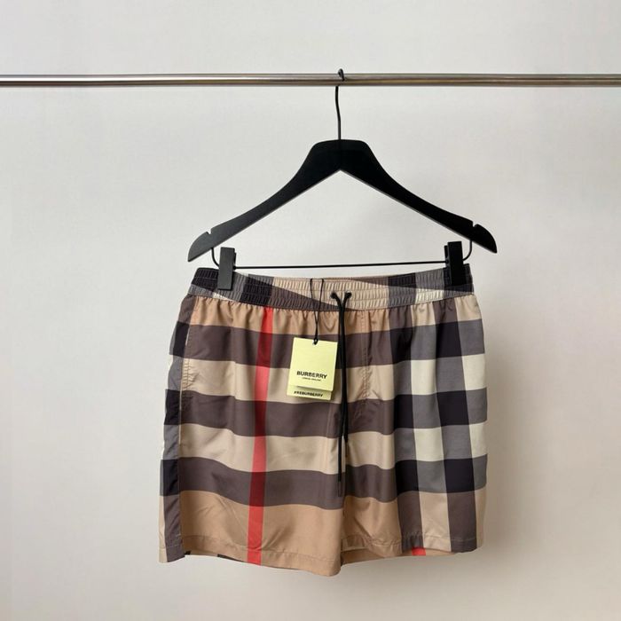 Топ качество на Burberry плажни шорти модел 2026