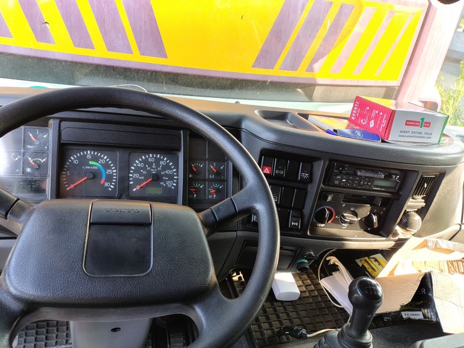 FL 12t km reali 7.5m pat clima pilot nu Atego LF TGM Eurocargo