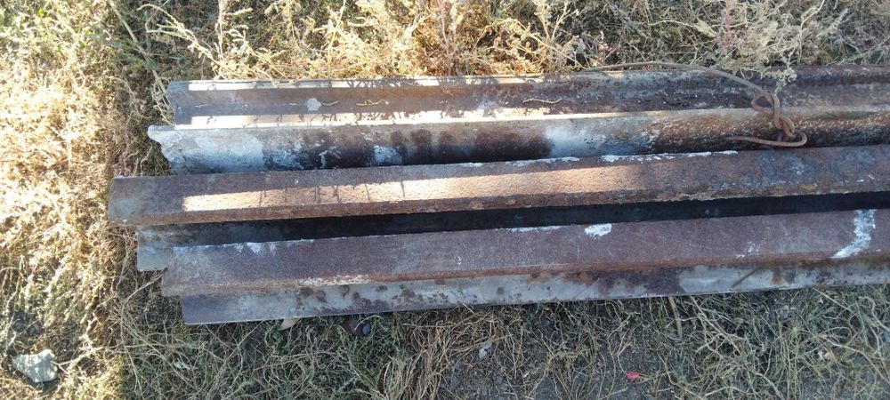 Продам рельсы три штуки