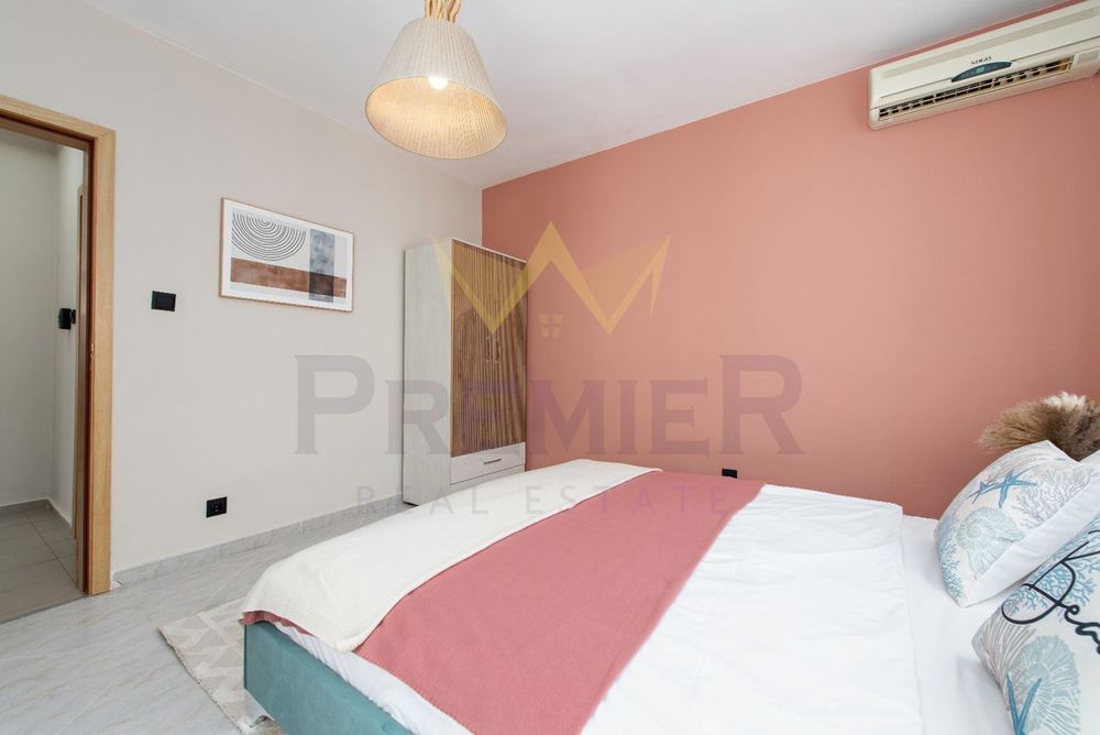 Продава се Тристаен апартамент в к.к. Слънчев бряг - 81 кв.м за 1210 €/кв.м - Снимка #2