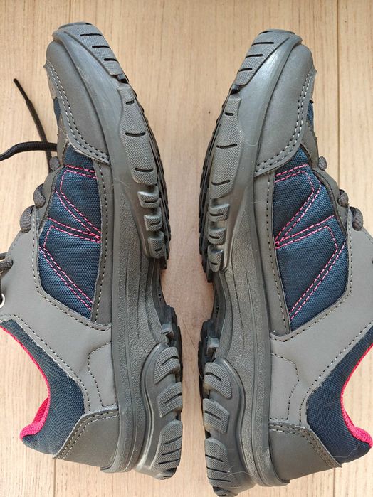 Bocanci drumetie fete marimea 38 Dechatlon