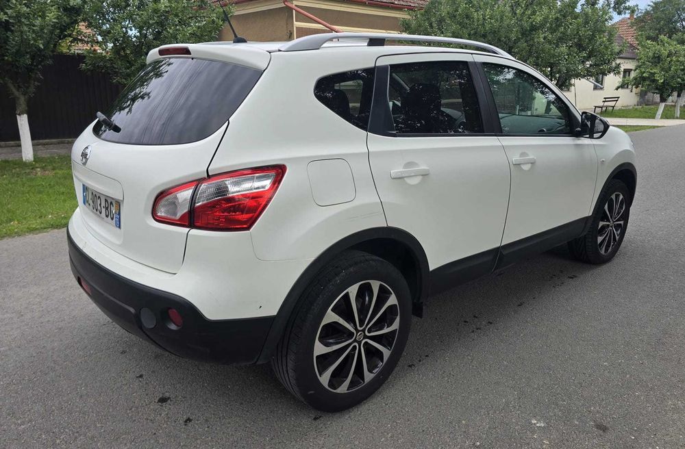 Nissan Qashqai 1.6 Benzină 2012 Euro 5