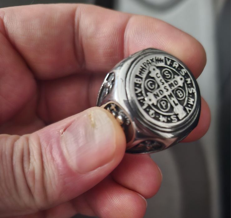 Пръстен от медицинска стомана