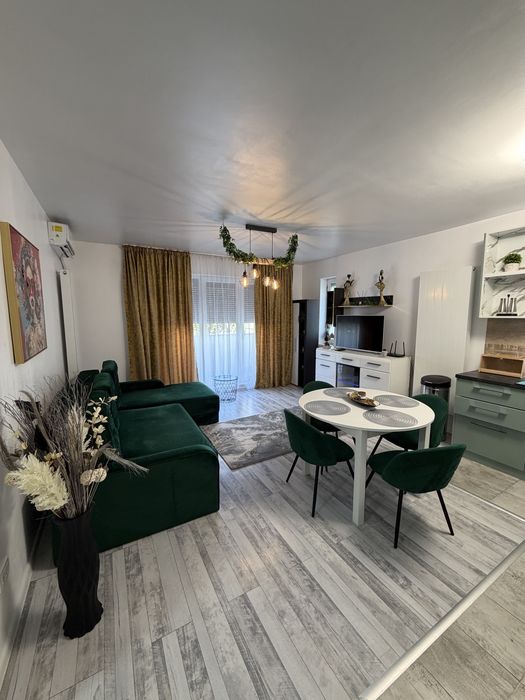 Apartament 3 camere de inchiriat Maurer Tomis Plus