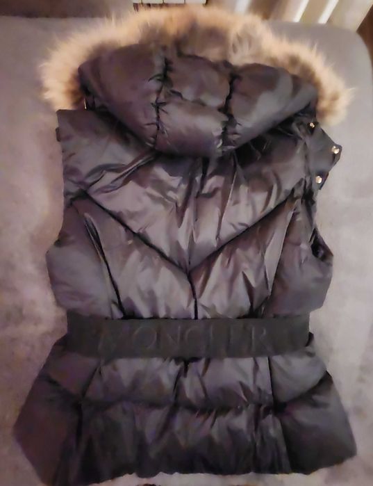 Дамски елек Moncler