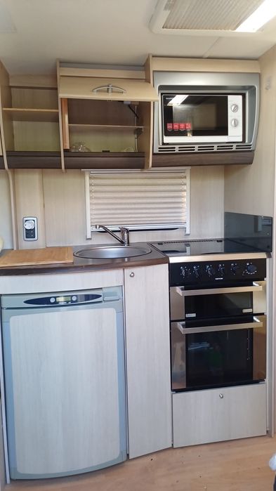 Rulota Premium Swift Eccles Ruby 2009 | Victron | Mover | Solar | Camere