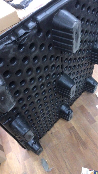 Пластиковые паллеты 5000 тг