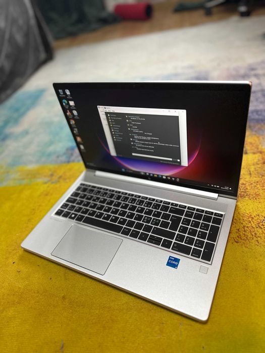 Laptop personal : HP G50 15.6 g9