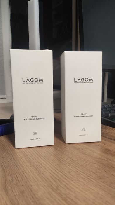 LAGOM Умывашка Cellup Micro Foam Cleanser
