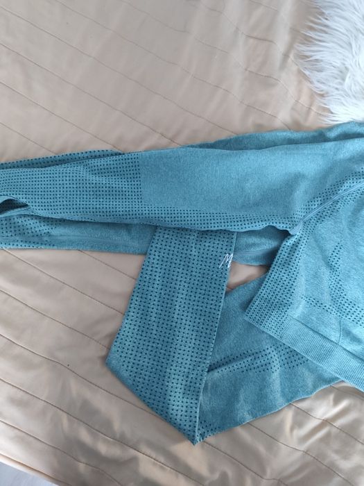 Оформящ клин за спорт размер S