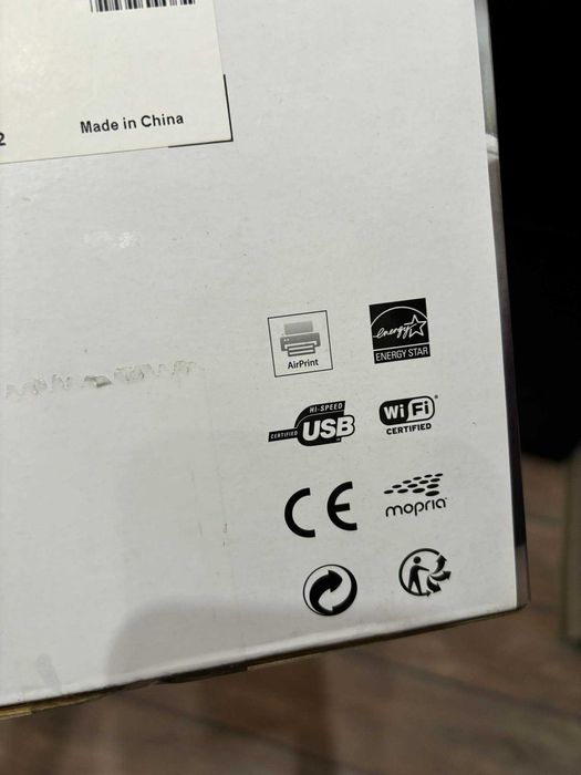 Цветен принтер HP Deskjet 2320