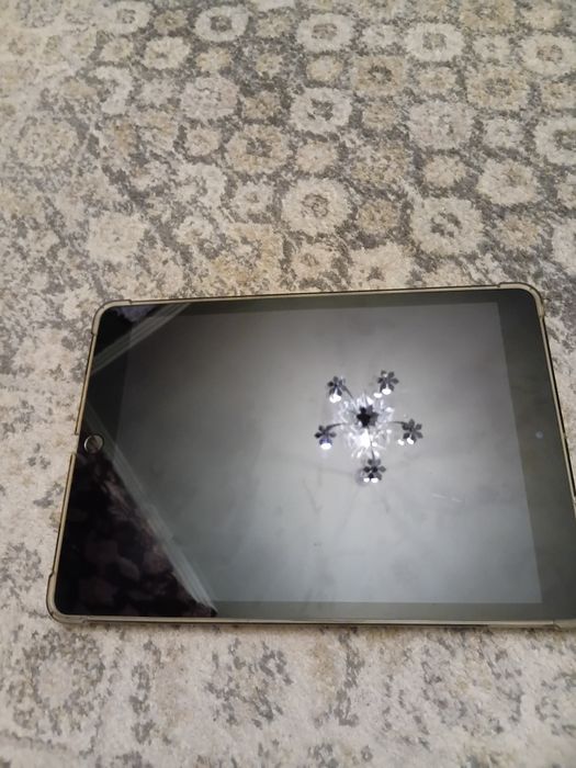 IPad 5 поколения 64 гб