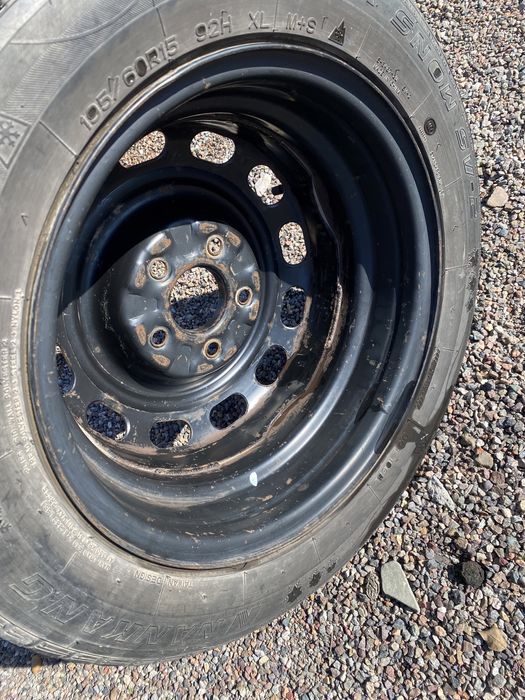 Продам диск с резиной 195/60 R 15