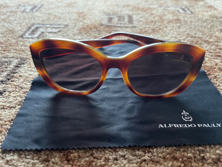 Оригинални слънчеви очила