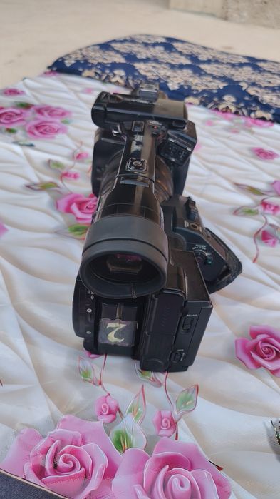 Video kamera NX 5