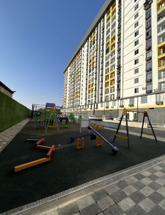 Zudlik bilan 1 xona uy sotiladi. Shahar markazida