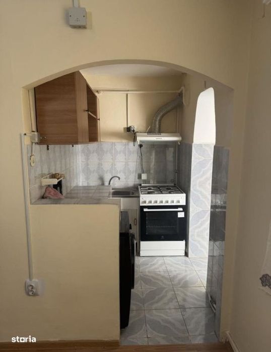 Apartament 2 camere, 45 mp, zona Spital - Bals