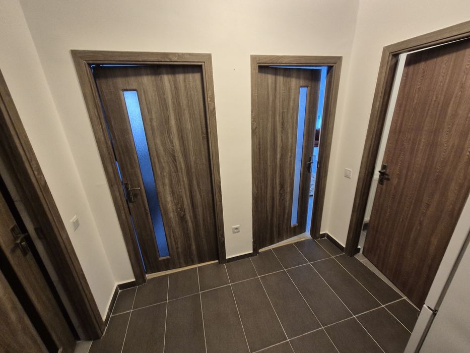 Inchirez apartament 2 camere, terasa 100mp + loc parcare subteran