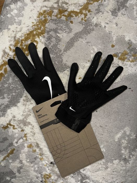 Manusi NIKE therma-fit