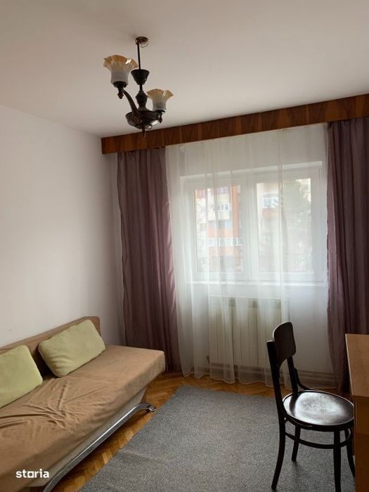 Apartament 3 camere, decomandat, Piata Cipariu, Bulevardul Nicolae Tit