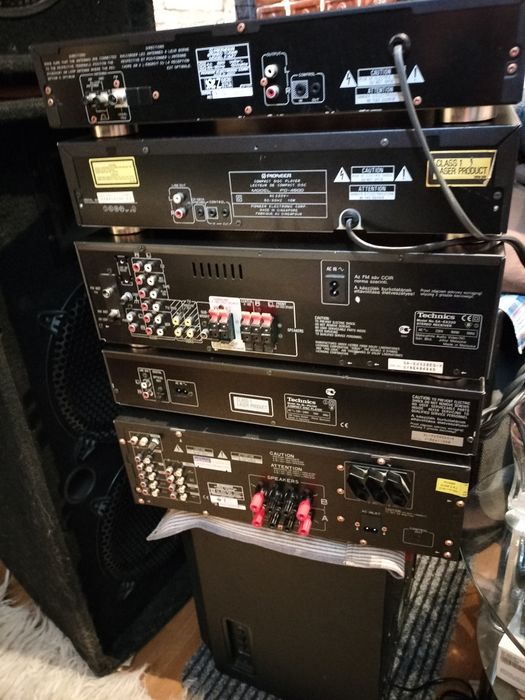 Linie " Technics din 4. Piese .