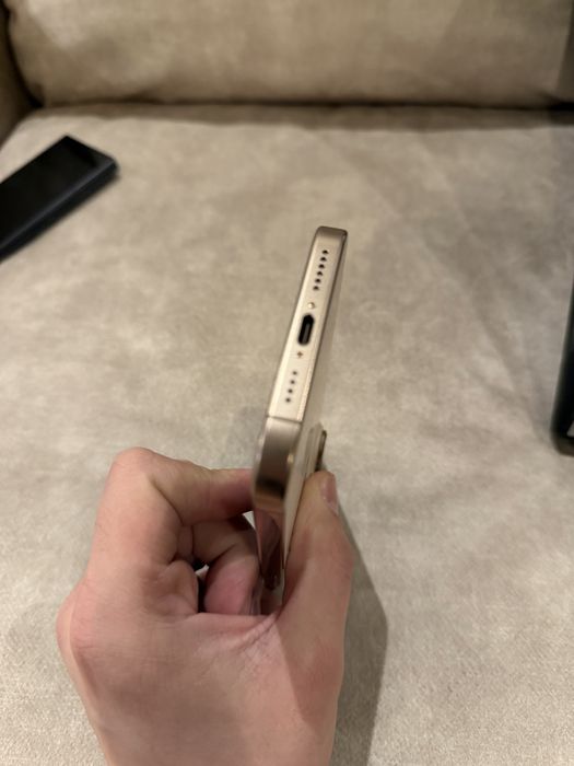 Iphone 16 pro max 512 Nou 3 cicluri pe baterie cu garantie