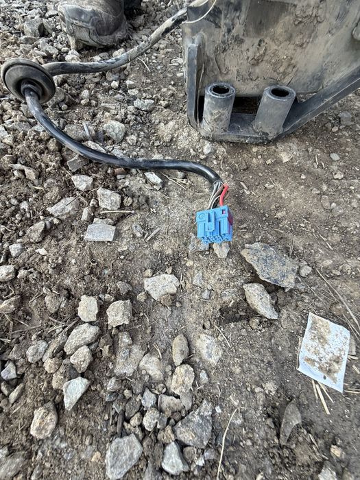 Теглич за тоарег 2006г