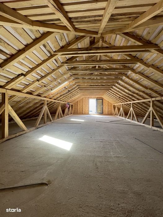 Casă nouă cu 4 camere, 2bai, teren 425 mp, finisaje interioare alegere